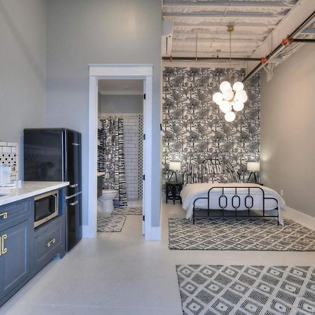 The Palms Room At Emilys On The Island غالفيستون، تكساس المظهر الخارجي الصورة