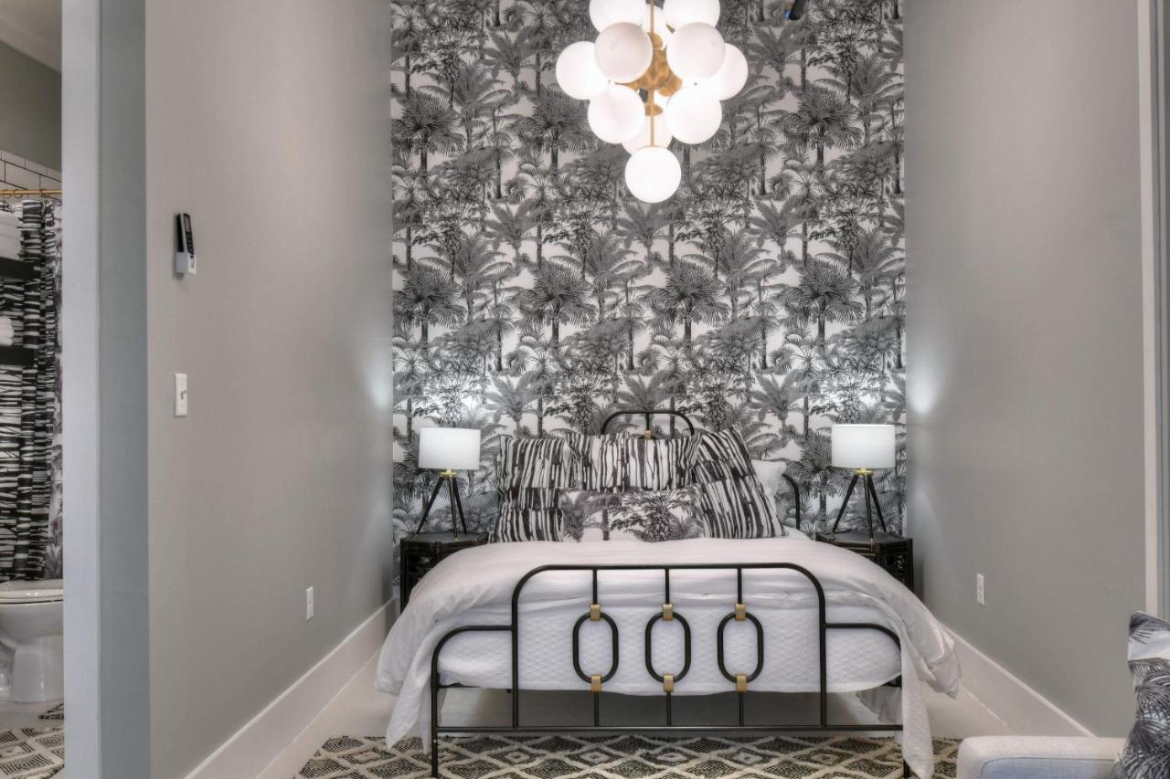 The Palms Room At Emilys On The Island غالفيستون، تكساس المظهر الخارجي الصورة